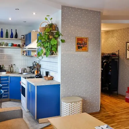 Appartement Lovely In A Centrally Located Flat